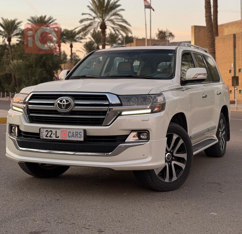 تويوتا لاندكروزر